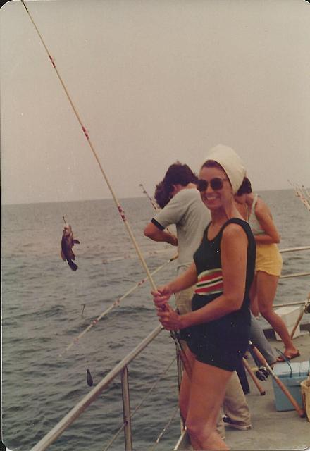 Lois Deep Sea Fishing