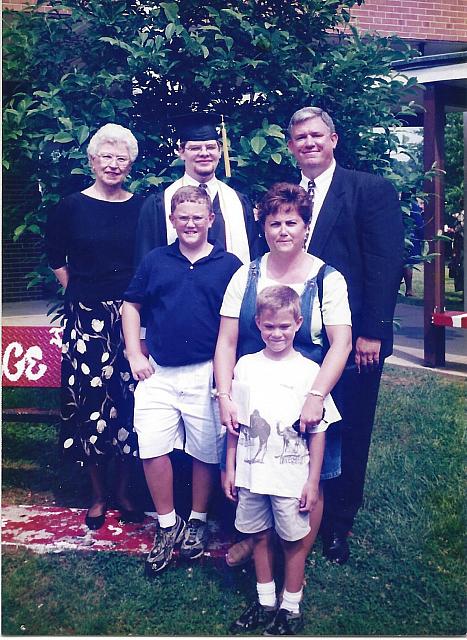 Lois Miles Fam Tyler Grad