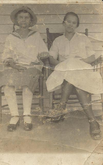 Beatrice Hall White, Thelma Hall Shelton