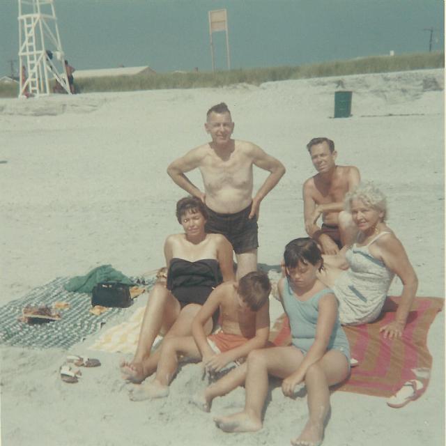 Gen Shelton Cox, Lester Shelton, Miles Gillie, Genny Cox, Claude Gillie, Hester Shelton Cox 1967