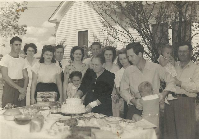 Henry Clay Gillie Fannie Wray Gillie Family Birthday Party