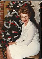 Lois ChristmasTree 1982