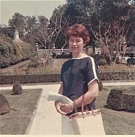 Lois Walkway